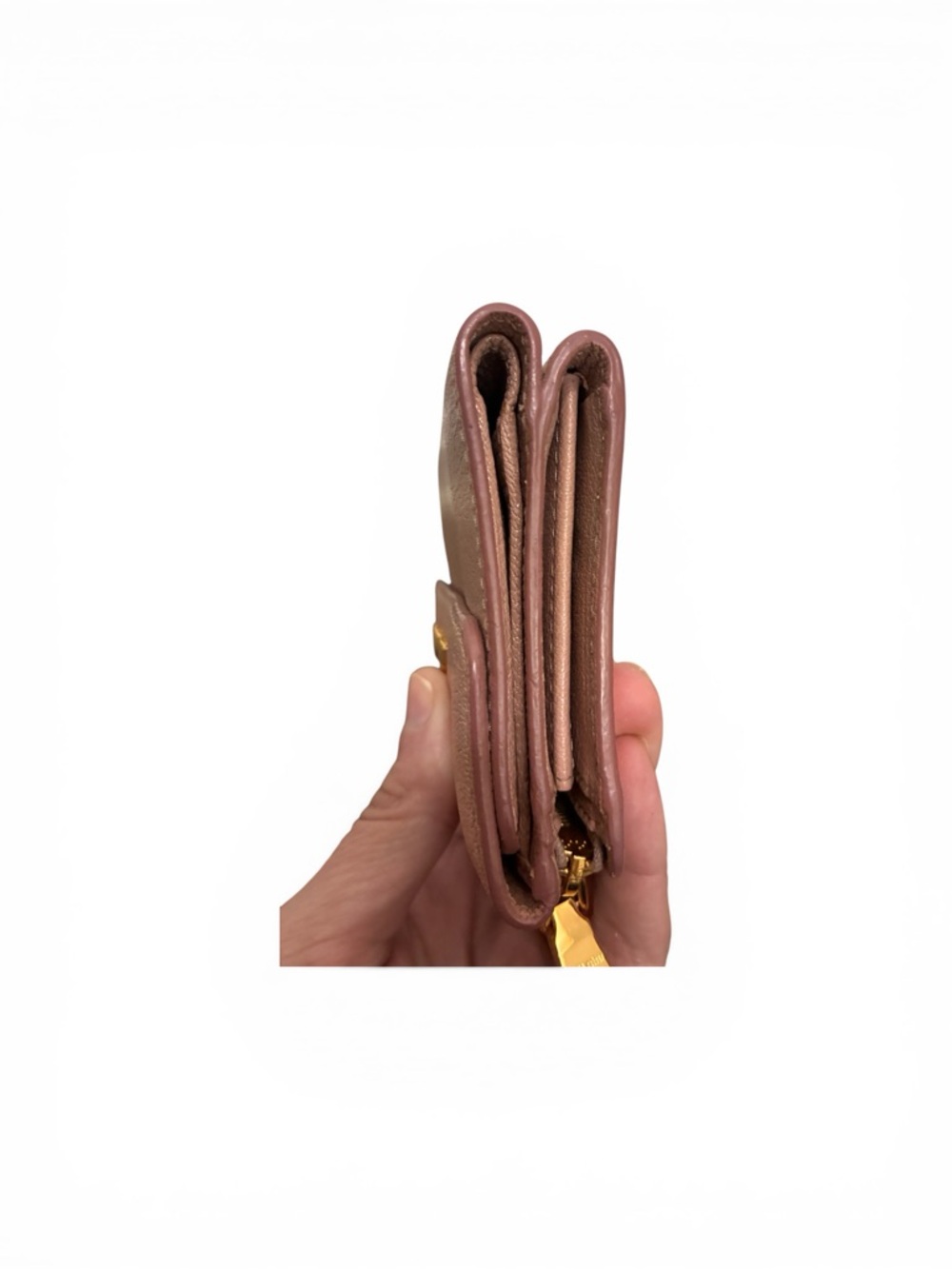 Miu Miu Blush Pink Pebbled Leather Compact Wallet with Gold Logo EUC - Picture 6 of 10